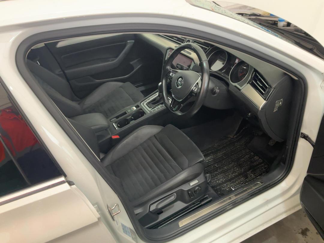 Photo '19' of Volkswagen Passat Variant