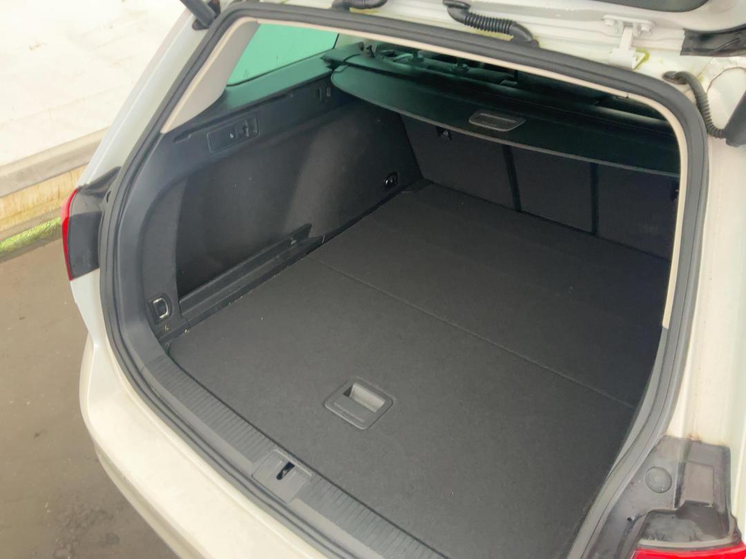 Photo '22' of Volkswagen Passat Variant