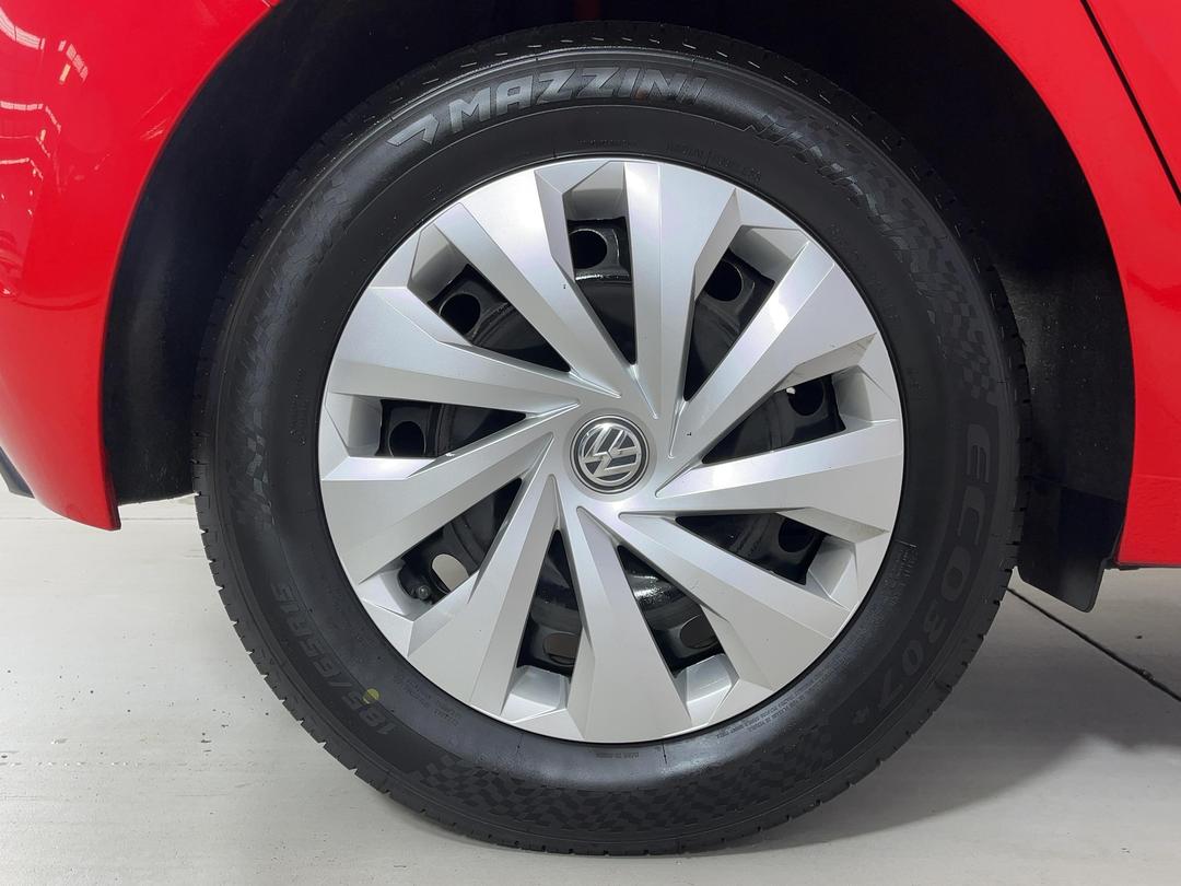 Photo '12' of Volkswagen Polo