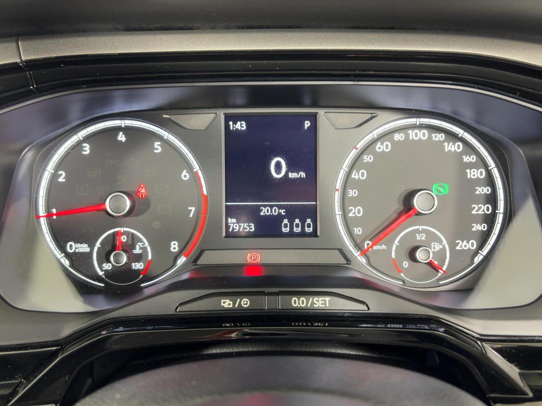 Photo '21' of Volkswagen Polo