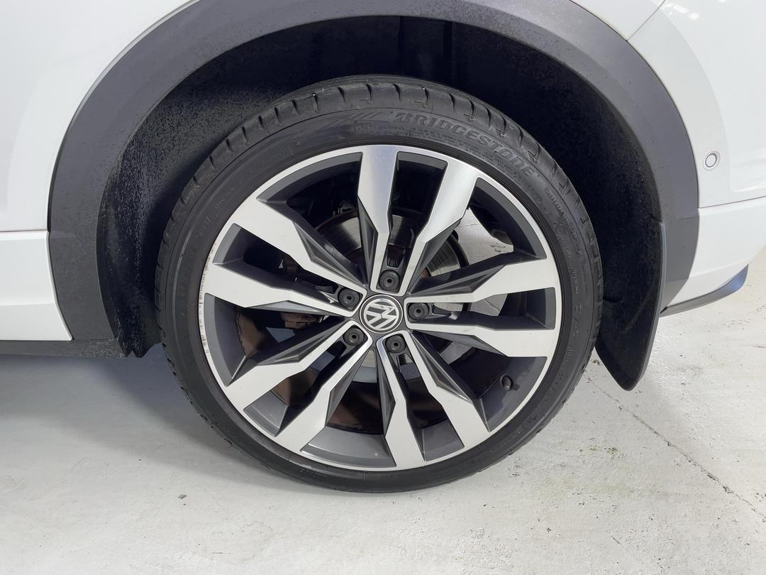 Photo '11' of Volkswagen T-ROC