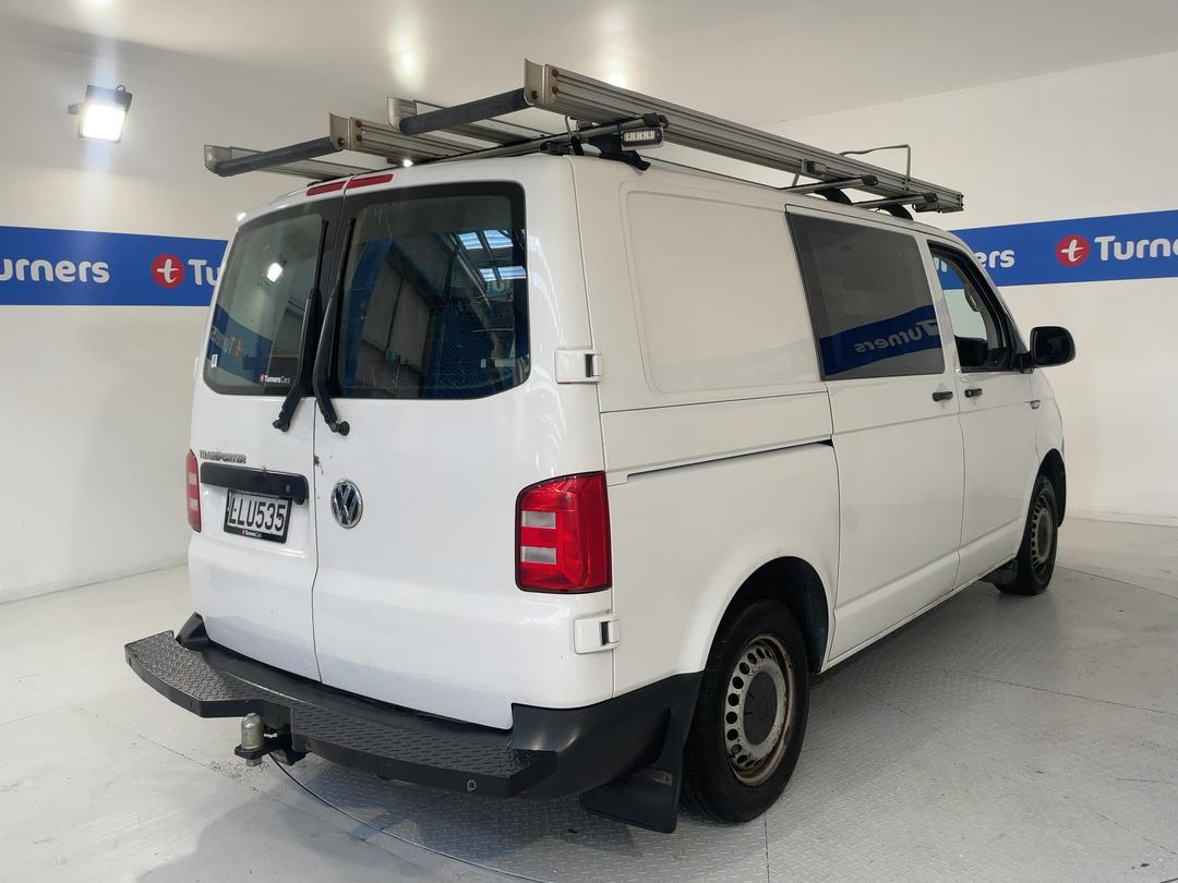 Photo '7' of Volkswagen T6