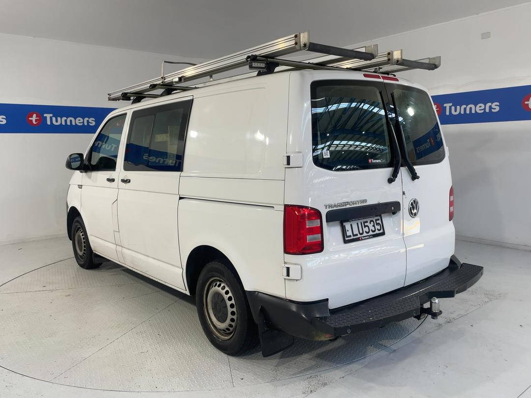 Photo '5' of Volkswagen T6