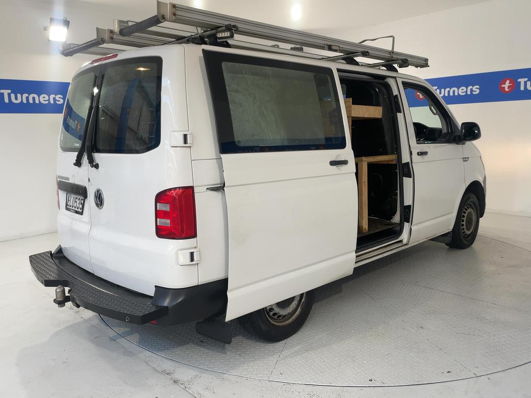 Photo '19' of Volkswagen T6