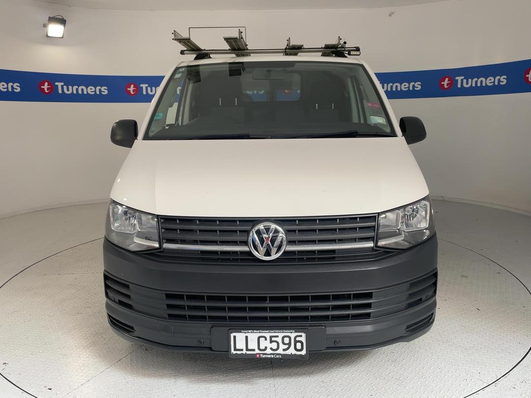 Photo '2' of Volkswagen T6