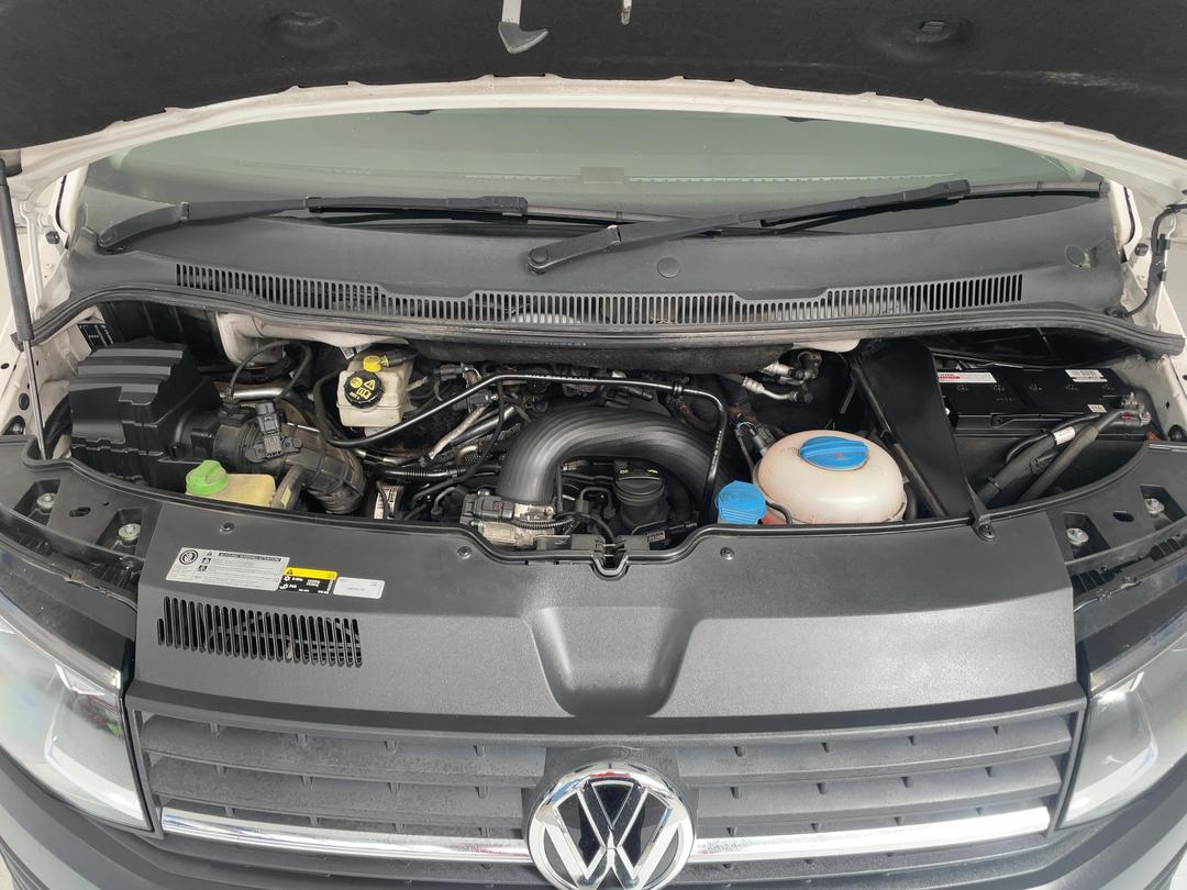 Photo '13' of Volkswagen T6