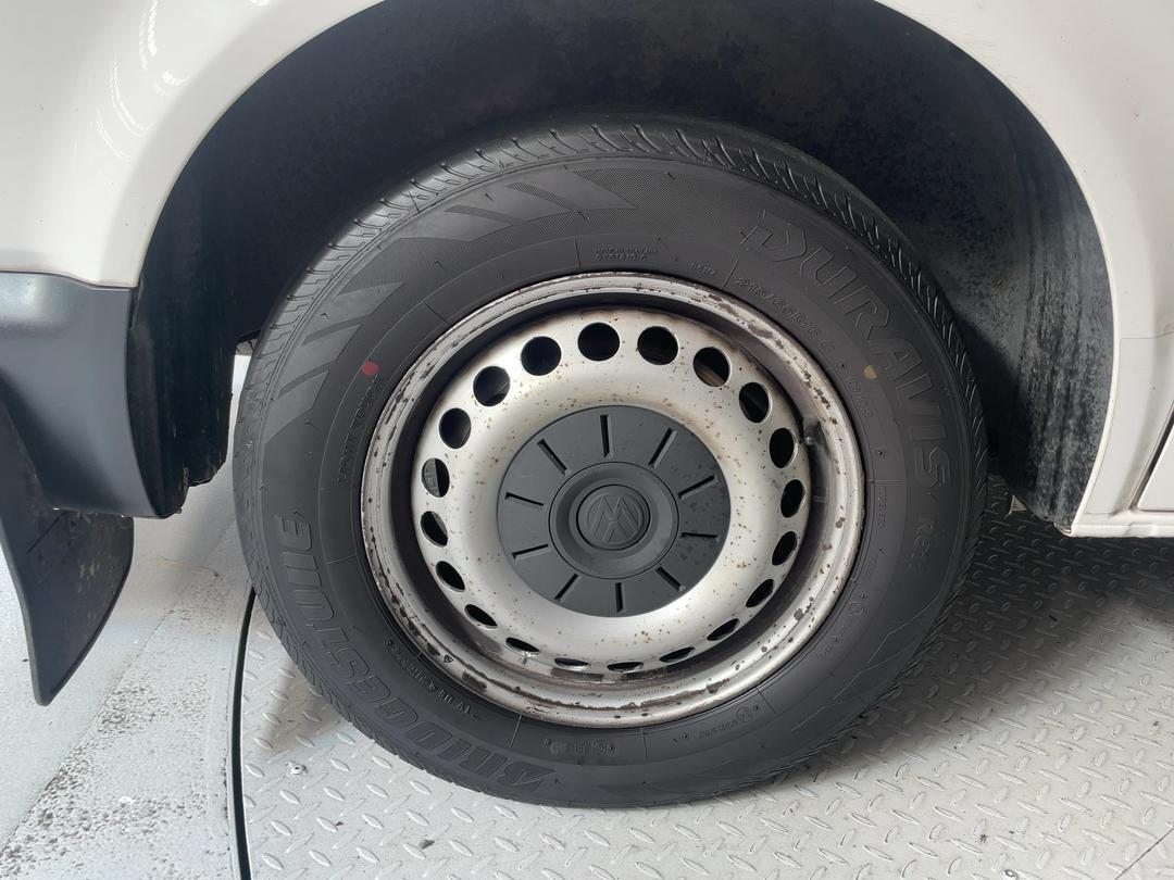 Photo '12' of Volkswagen T6