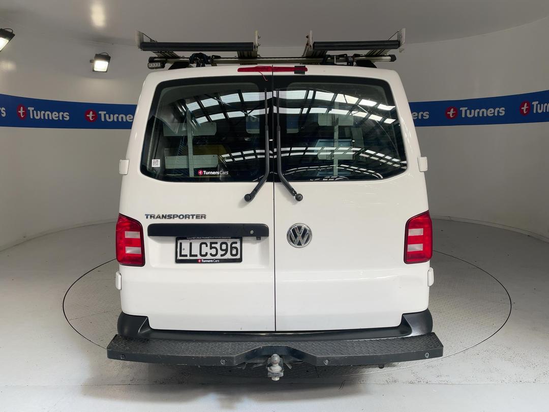 Photo '6' of Volkswagen T6