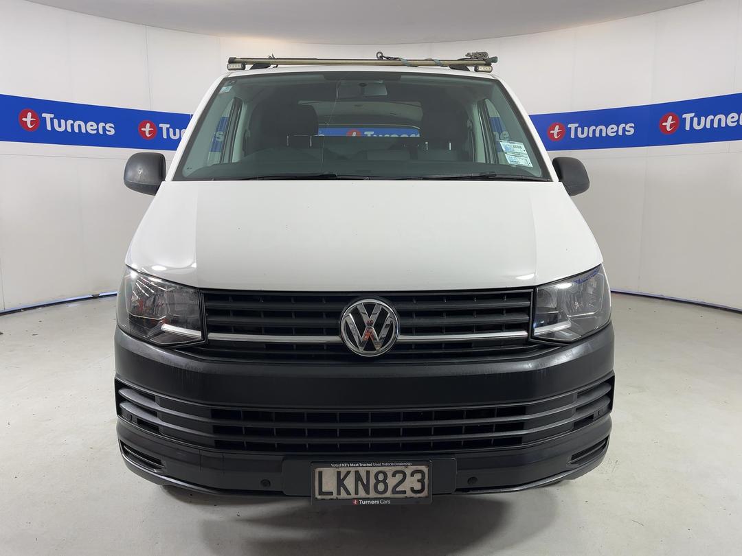 Photo '2' of Volkswagen T6