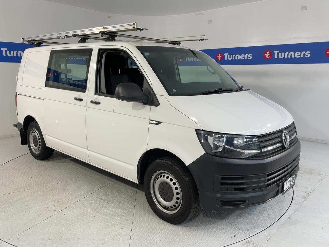 Photo '1' of Volkswagen T6