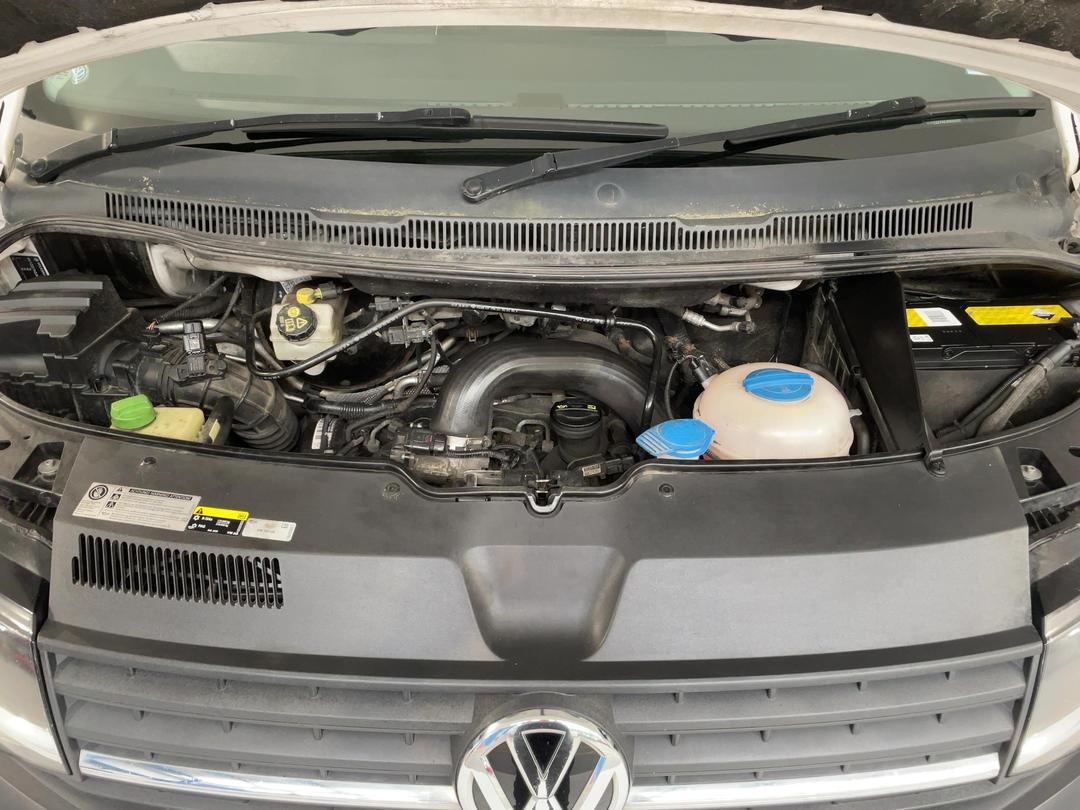 Photo '13' of Volkswagen T6