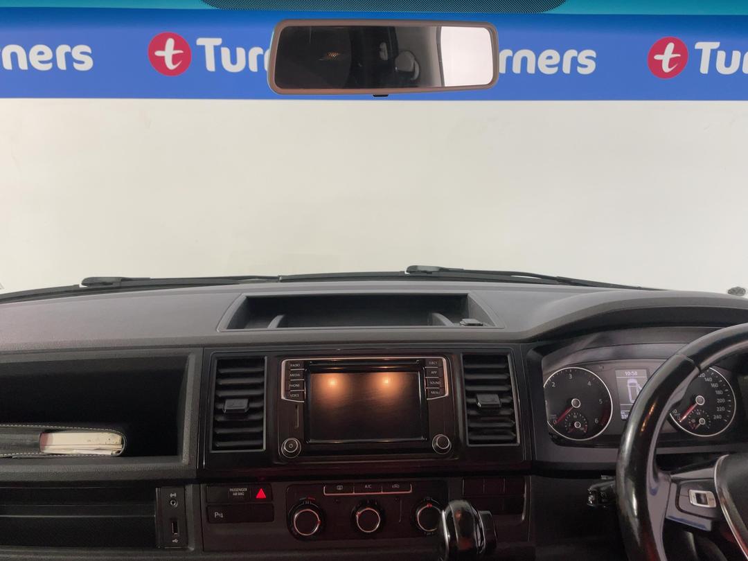 Photo '17' of Volkswagen T6