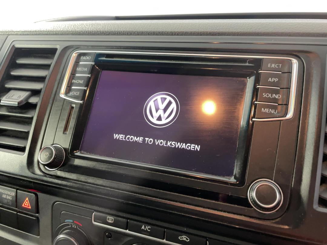 Photo '27' of Volkswagen T6