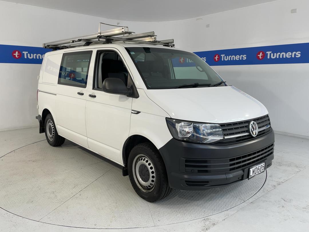 Photo '1' of Volkswagen T6