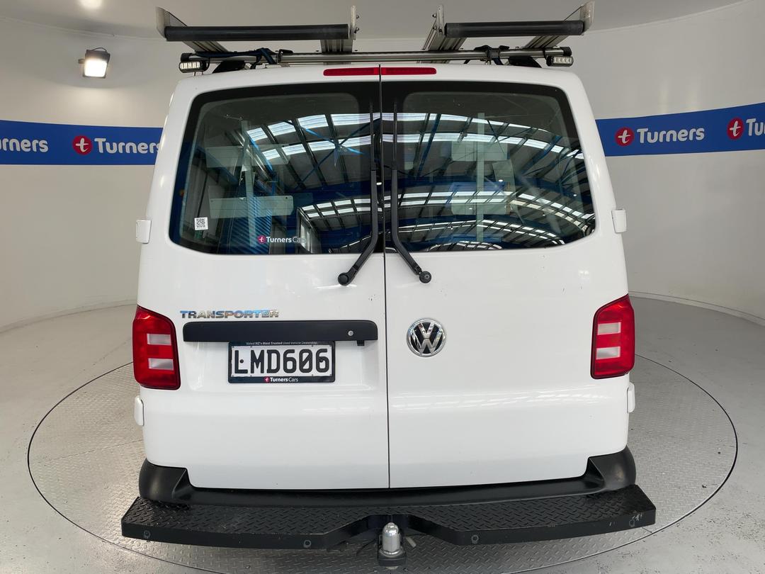 Photo '6' of Volkswagen T6