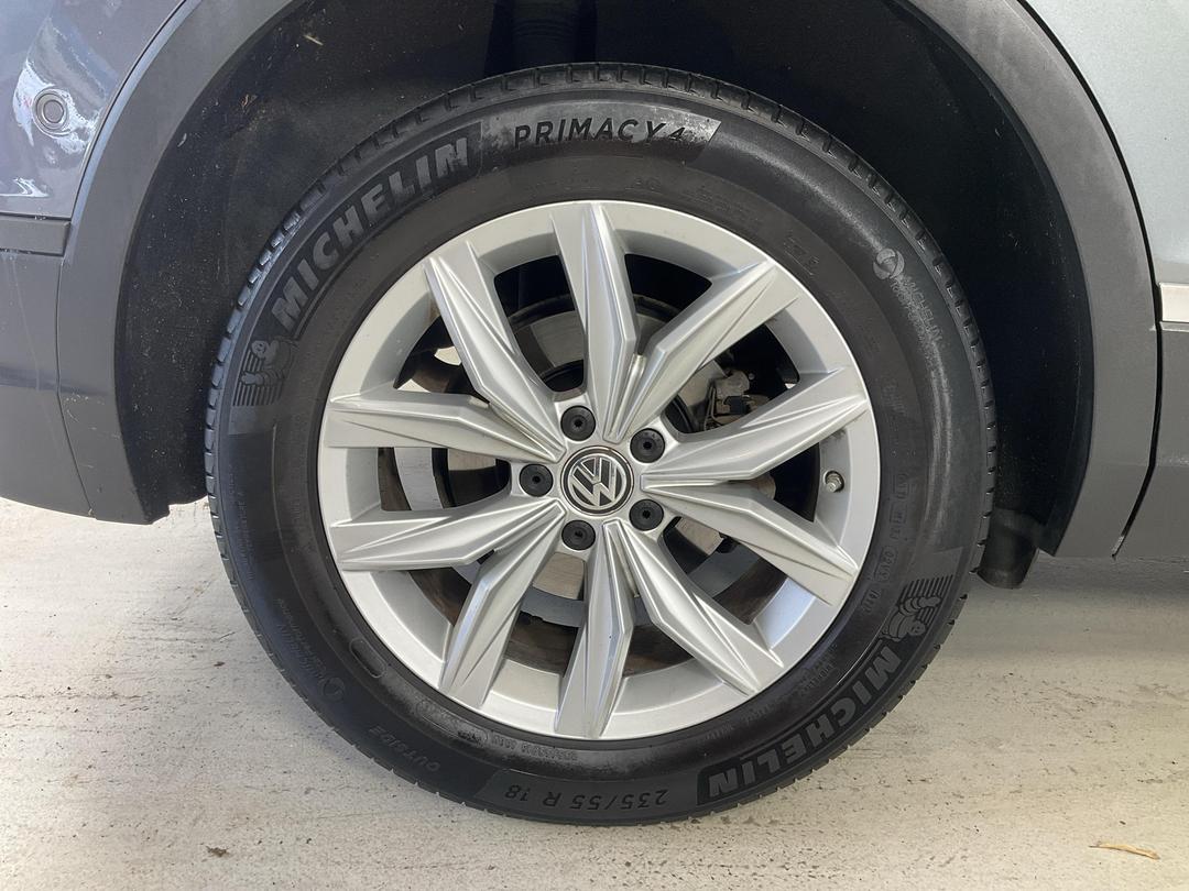 Photo '12' of Volkswagen Tiguan