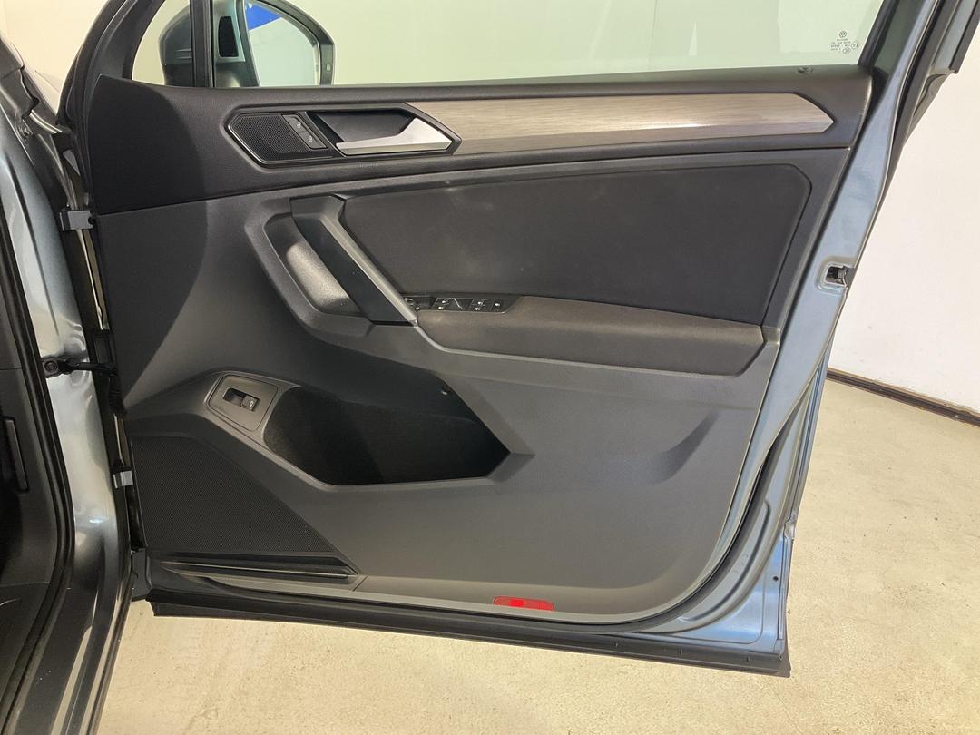 Photo '15' of Volkswagen Tiguan