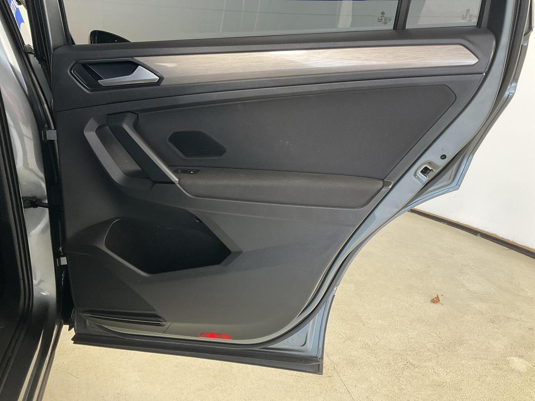 Photo '19' of Volkswagen Tiguan