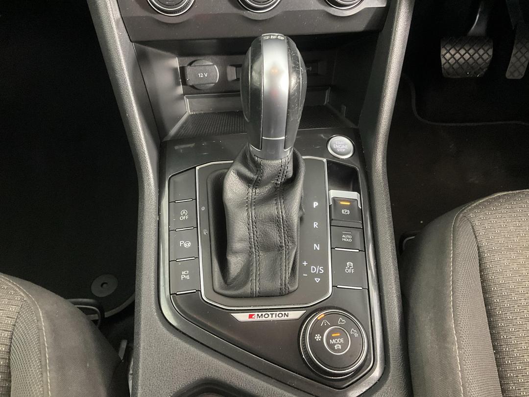 Photo '18' of Volkswagen Tiguan