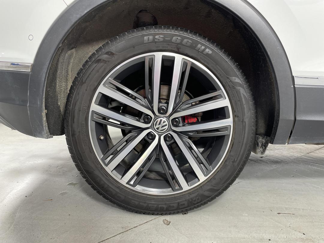 Photo '12' of Volkswagen Tiguan