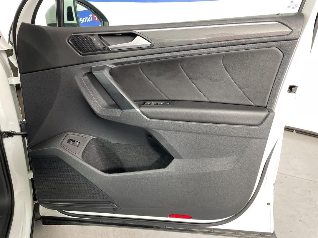 Photo '15' of Volkswagen Tiguan