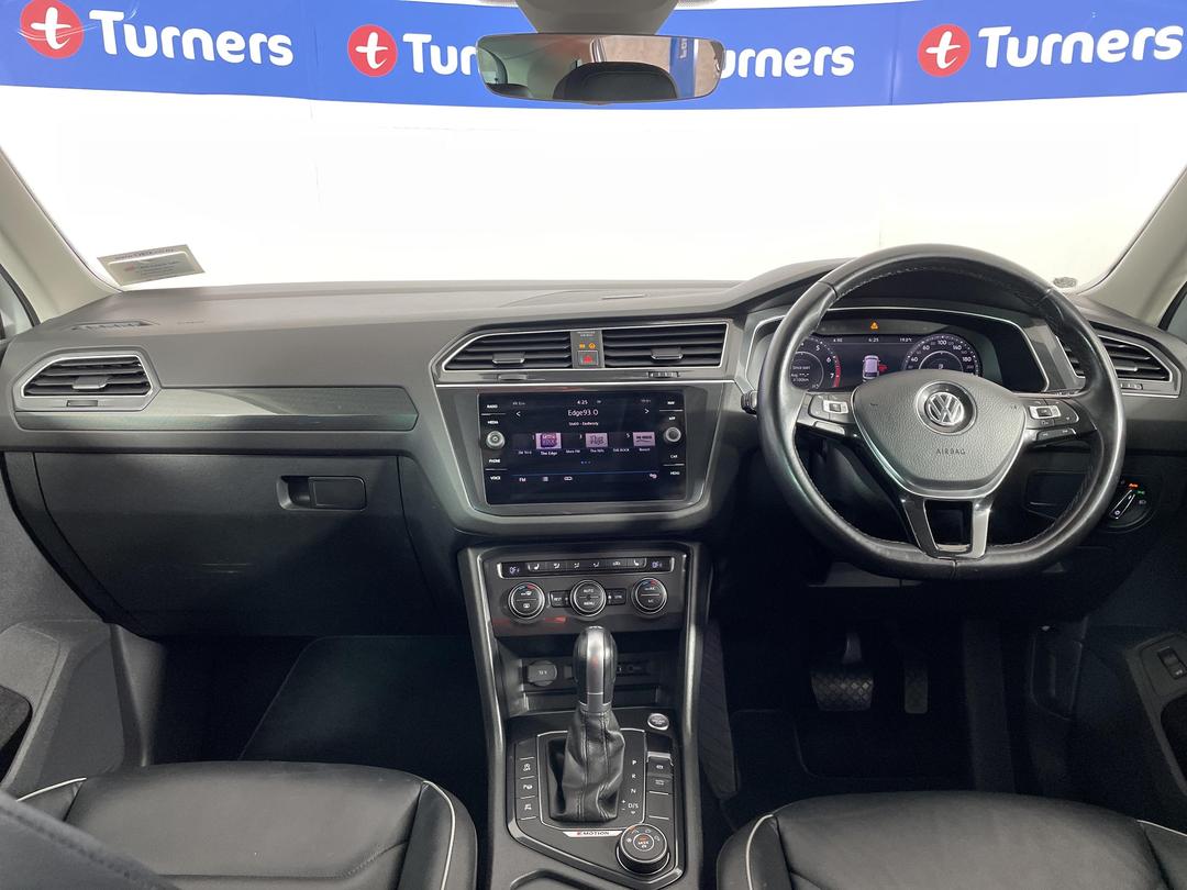 Photo '17' of Volkswagen Tiguan