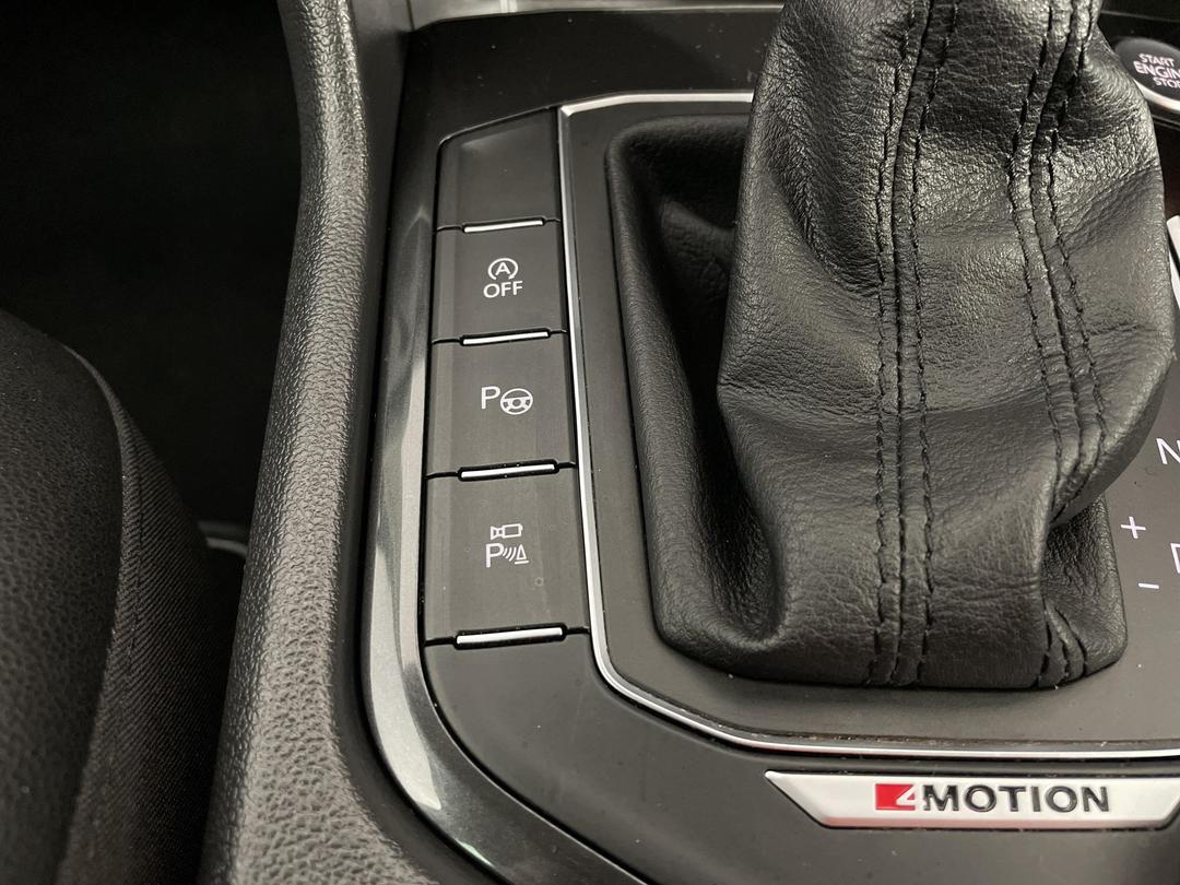 Photo '32' of Volkswagen Tiguan