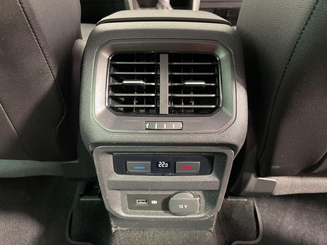 Photo '38' of Volkswagen Tiguan