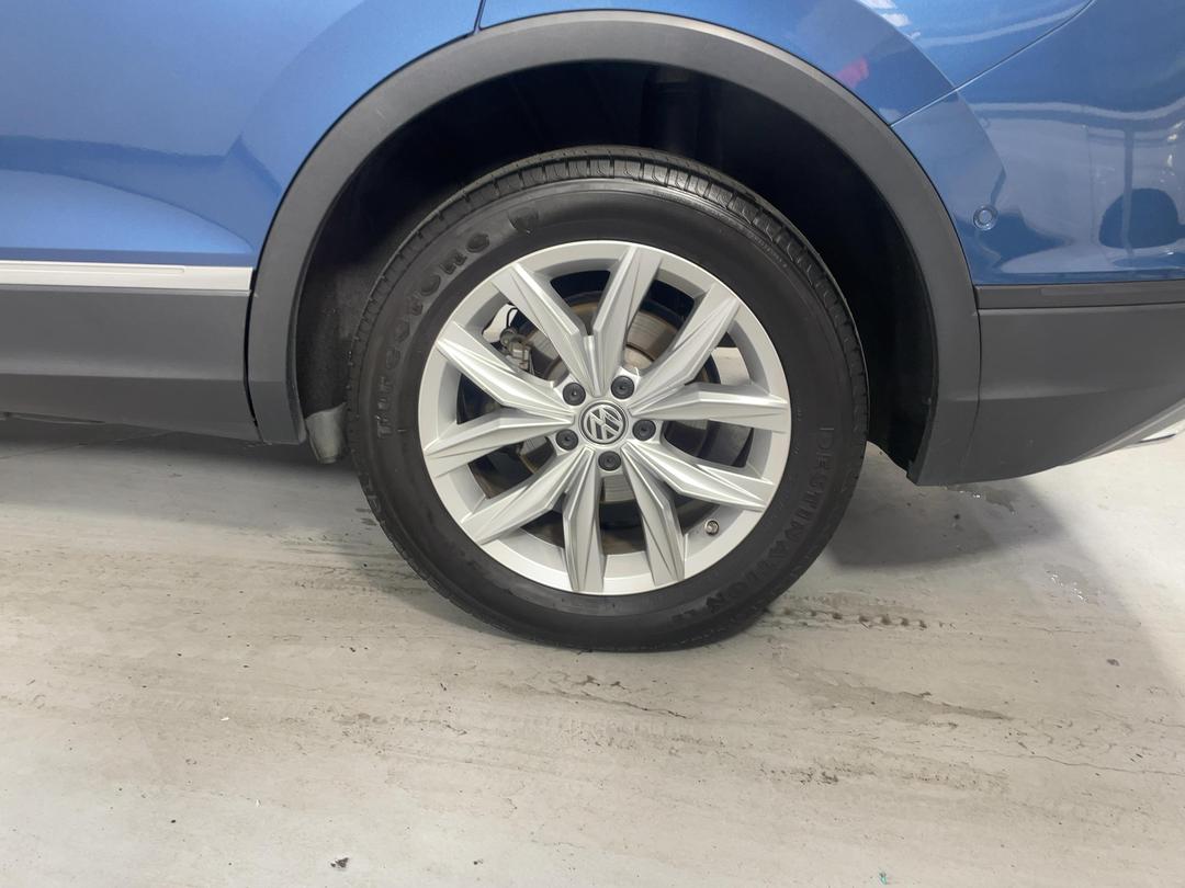 Photo '11' of Volkswagen Tiguan