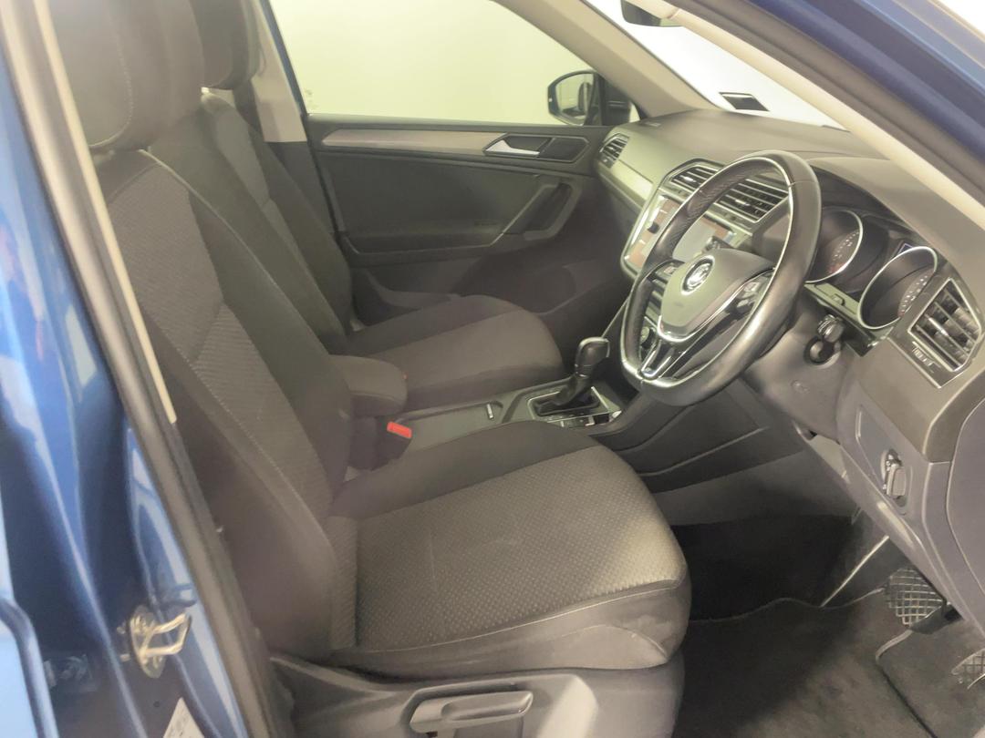 Photo '16' of Volkswagen Tiguan