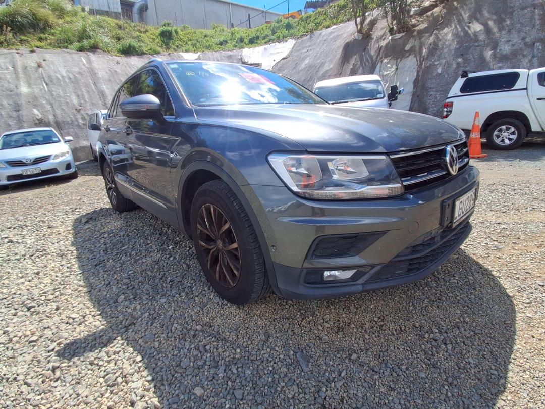 Photo '3' of Volkswagen Tiguan TSI Comfortline 2WD Photo '3' of Volkswagen Tiguan TSI Comfortline 2WD