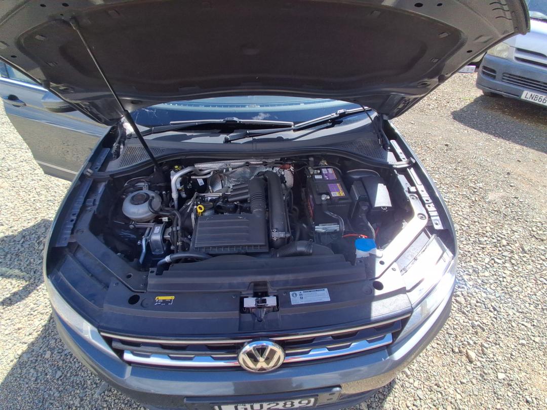 Photo '11' of Volkswagen Tiguan TSI Comfortline 2WD Photo '11' of Volkswagen Tiguan TSI Comfortline 2WD