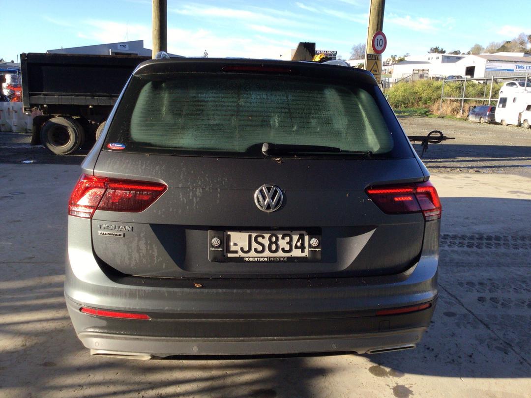 Photo '6' of Volkswagen Tiguan Allspace TSI CL 2WD Photo '6' of Volkswagen Tiguan Allspace TSI CL 2WD