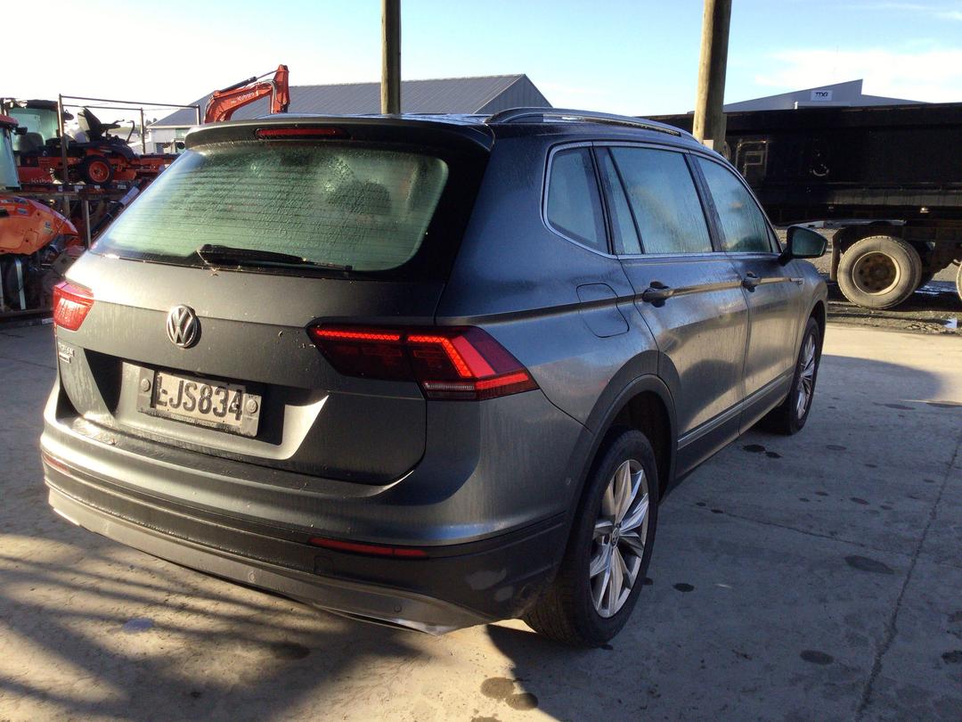 Photo '7' of Volkswagen Tiguan Allspace TSI CL 2WD Photo '7' of Volkswagen Tiguan Allspace TSI CL 2WD