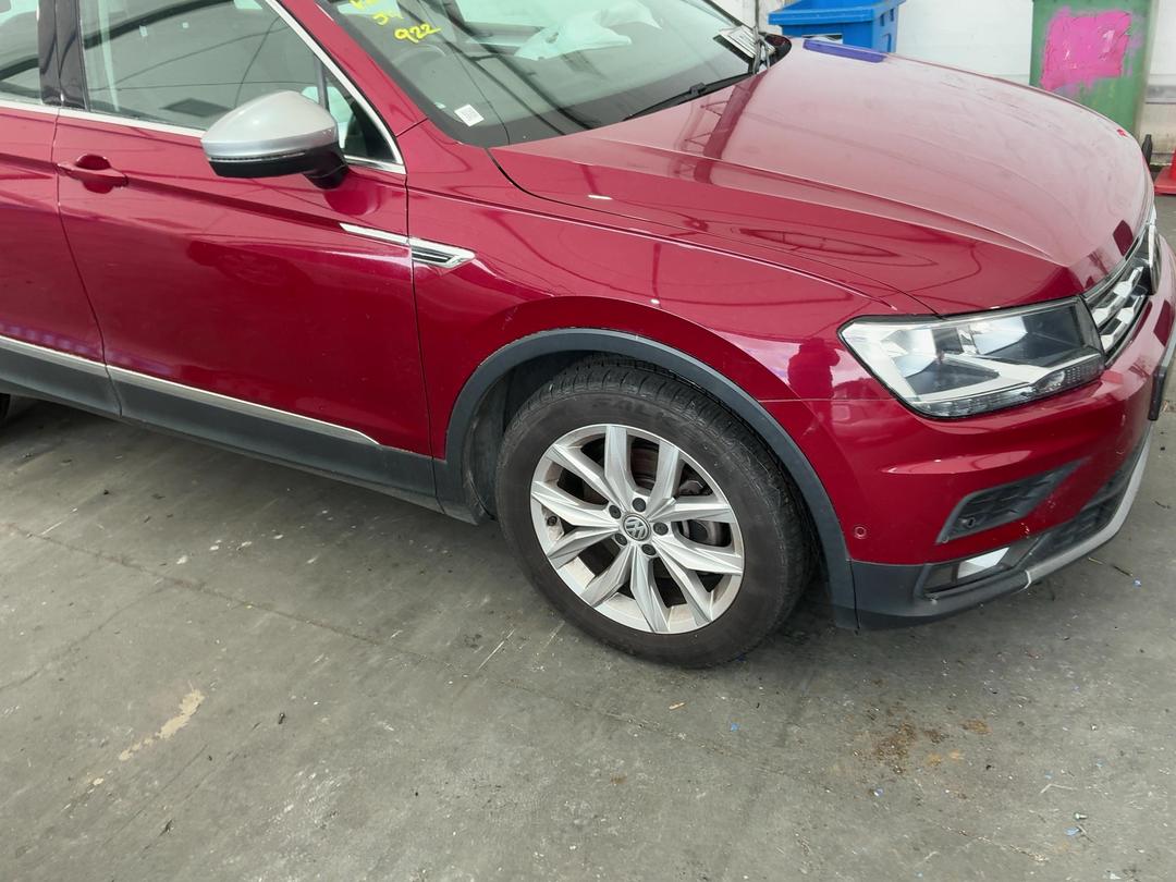 Photo '2' of Volkswagen Tiguan Allspace TSI CL 2WD Photo '2' of Volkswagen Tiguan Allspace TSI CL 2WD