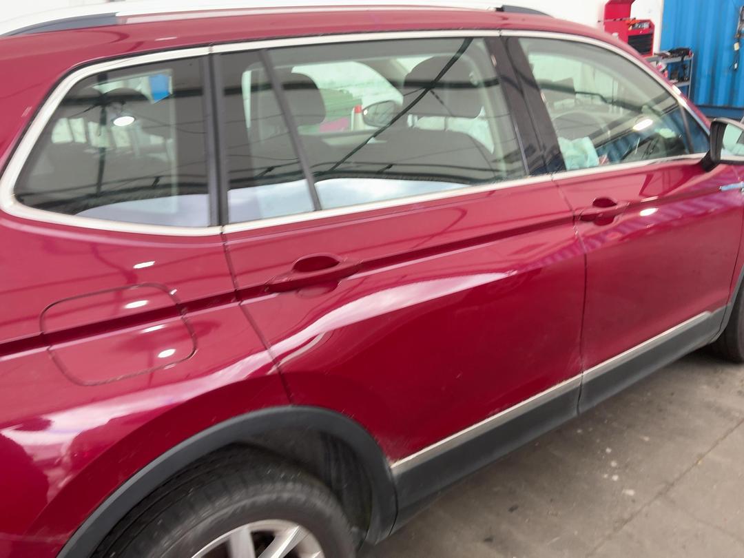 Photo '15' of Volkswagen Tiguan Allspace TSI CL 2WD Photo '15' of Volkswagen Tiguan Allspace TSI CL 2WD
