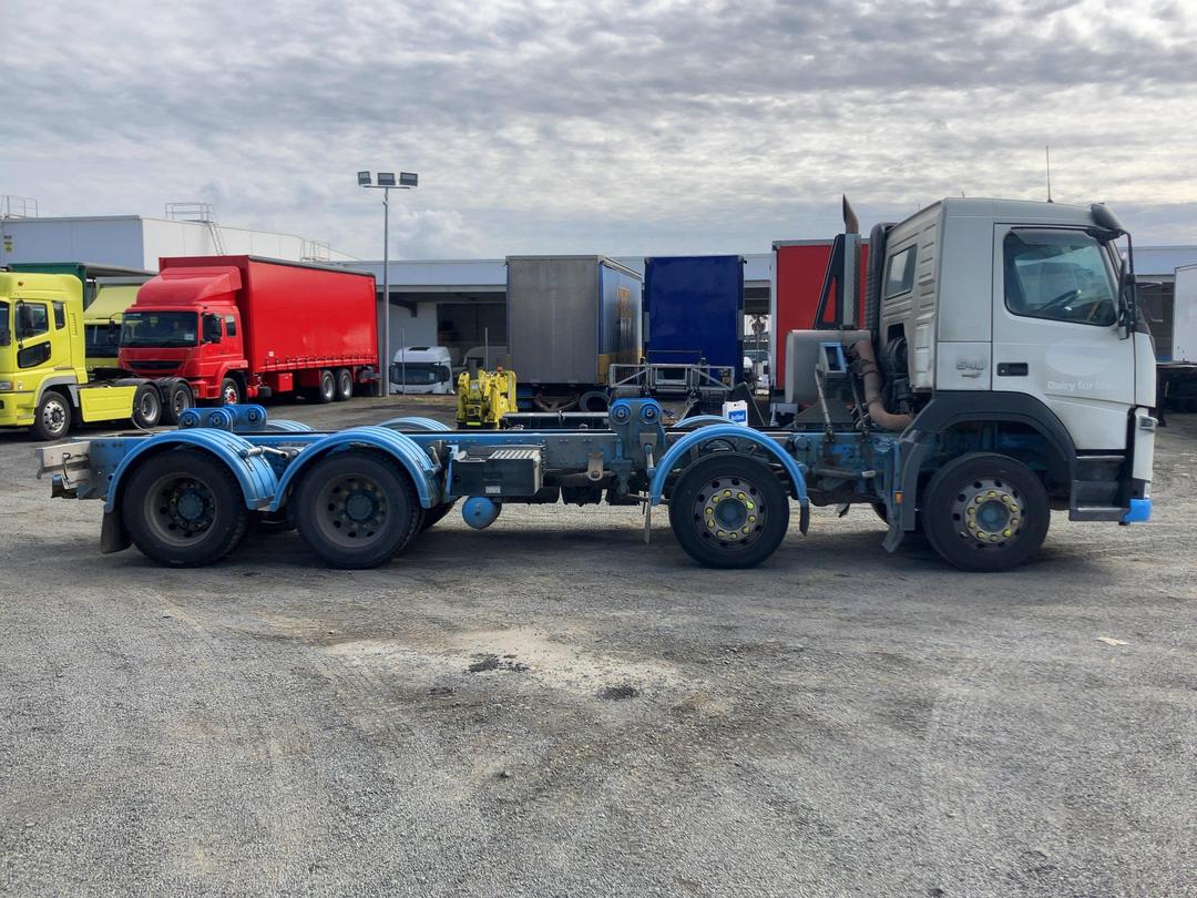 Photo '3' of Volvo FM540 Cab Chassis