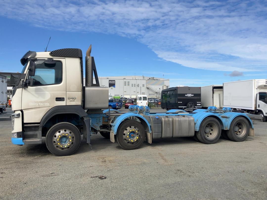 Photo '9' of Volvo FM540 Cab Chassis