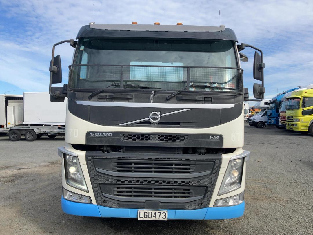 Photo '10' of Volvo FM540 Cab Chassis