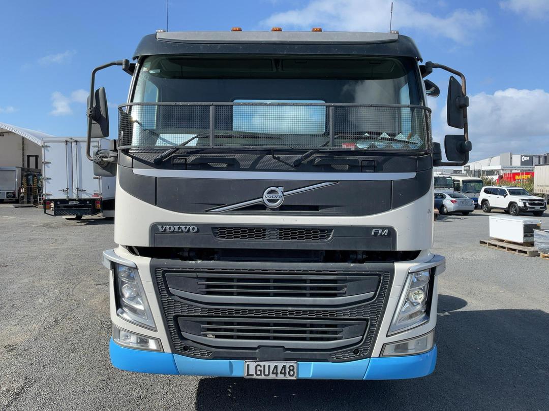 Photo '10' of Volvo FM540 Cab Chassis