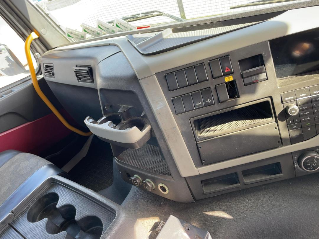Photo '18' of Volvo FM540 Cab Chassis
