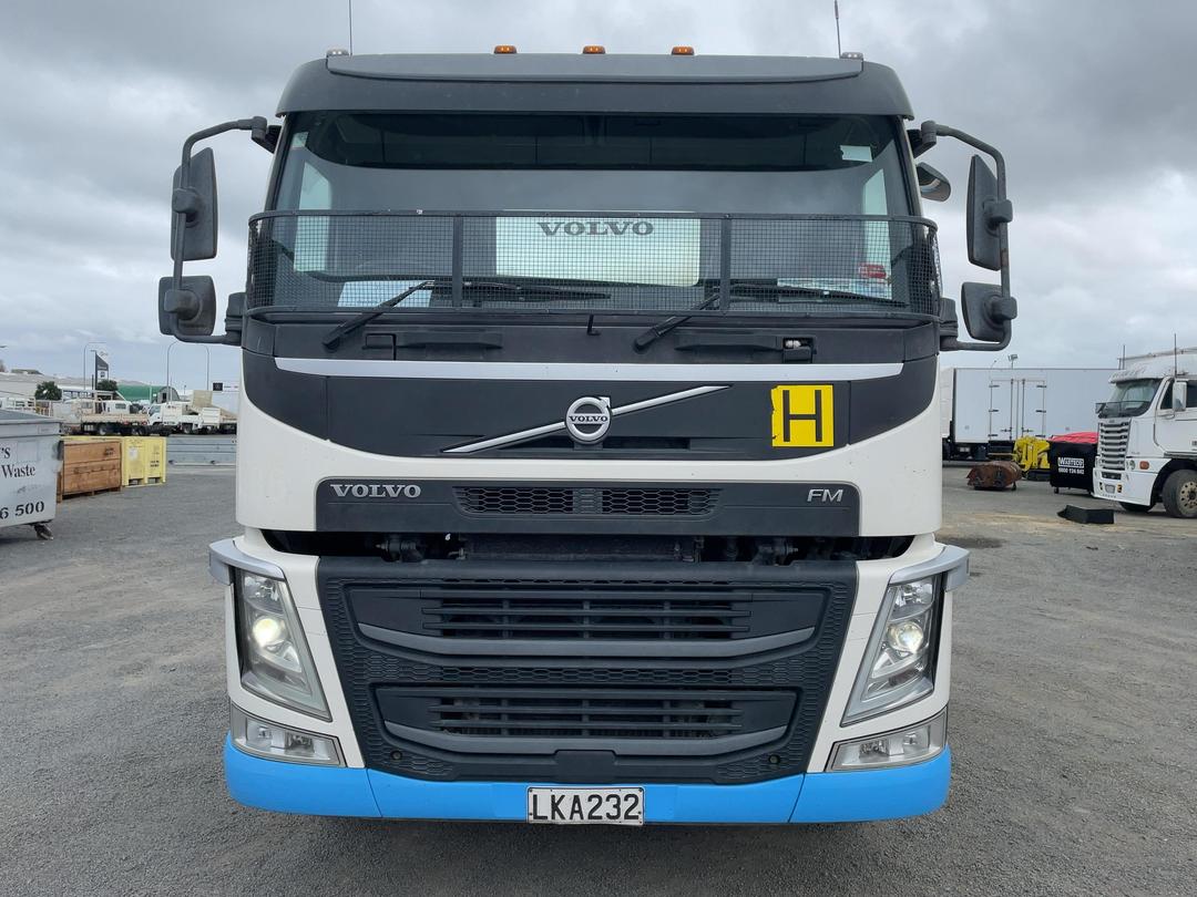Photo '10' of Volvo FM540 Tanker