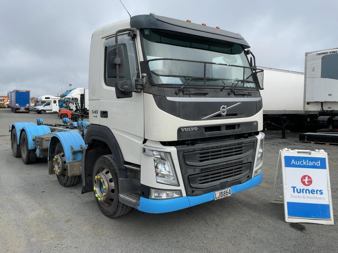 Photo '1' of Volvo FM540 Cab Chassis