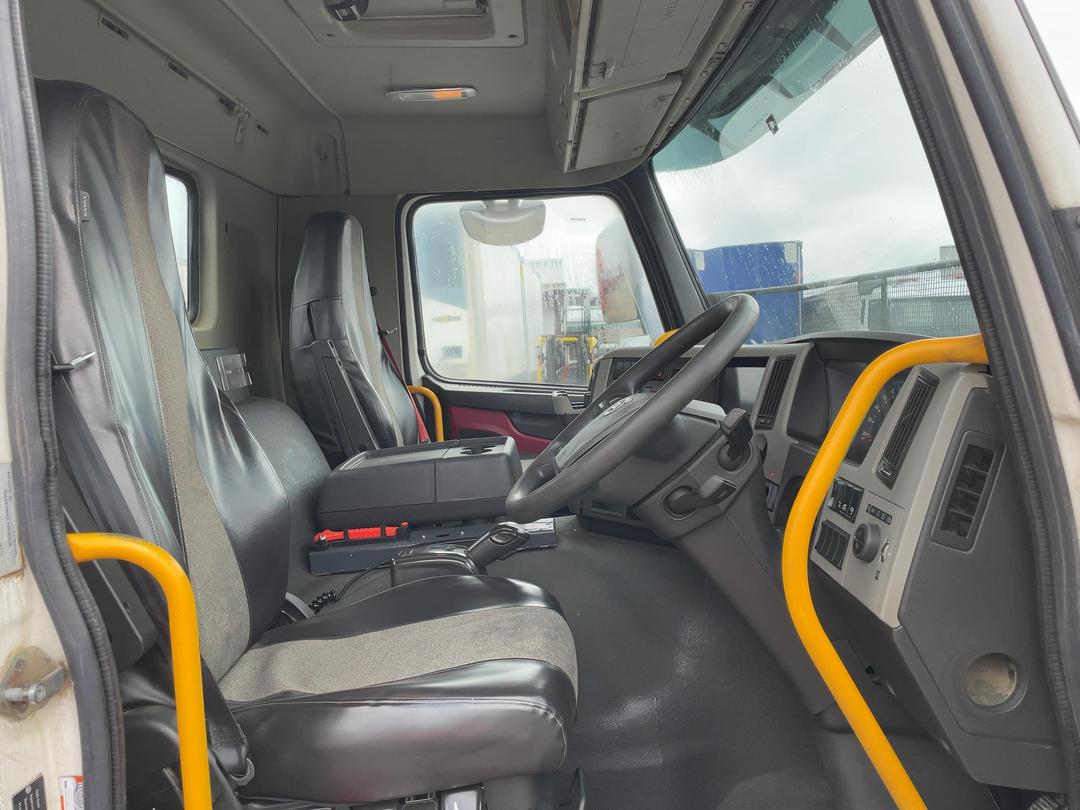 Photo '11' of Volvo FM540 Cab Chassis