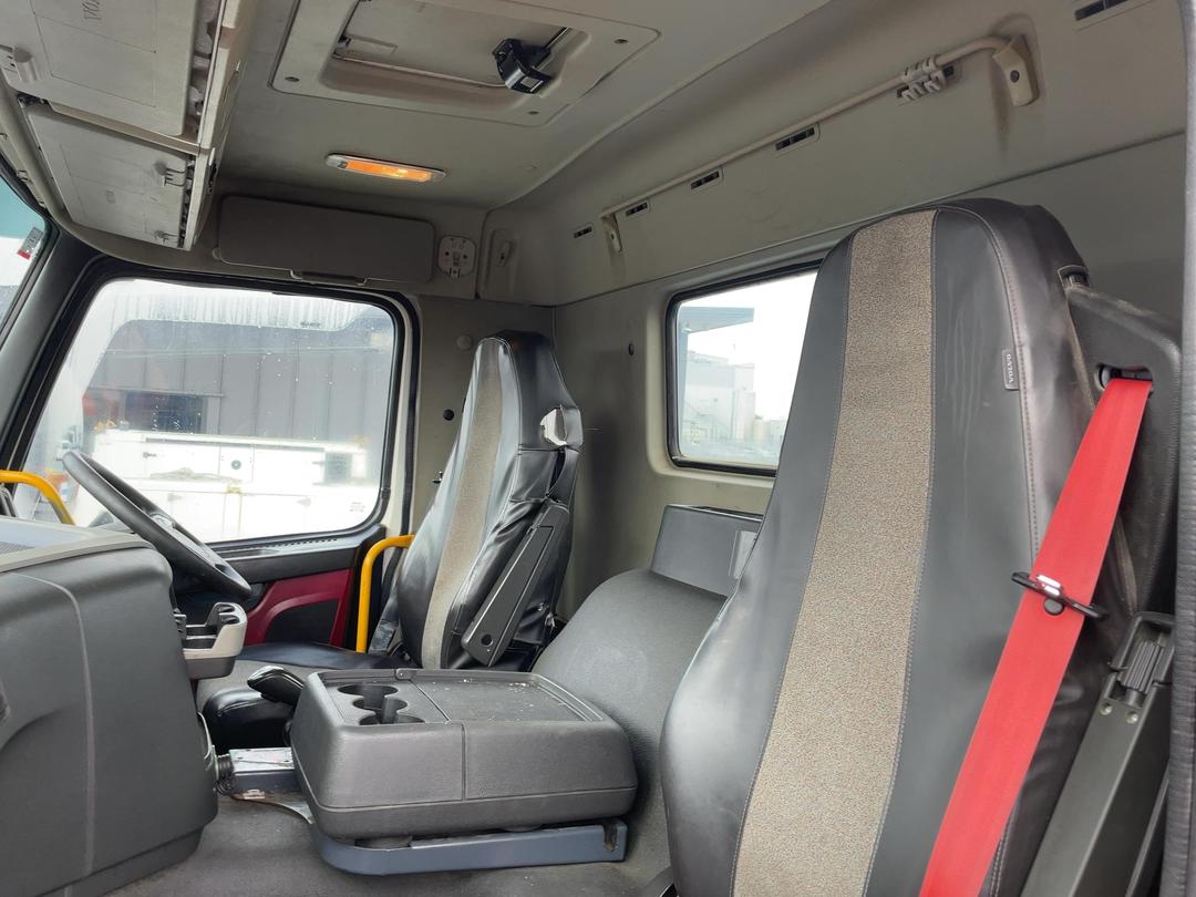Photo '24' of Volvo FM540 Cab Chassis