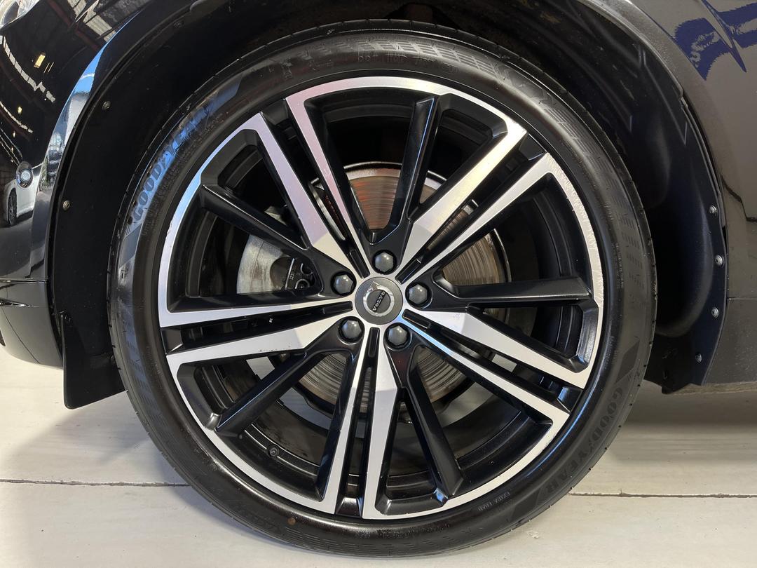 Photo '10' of Volvo XC60