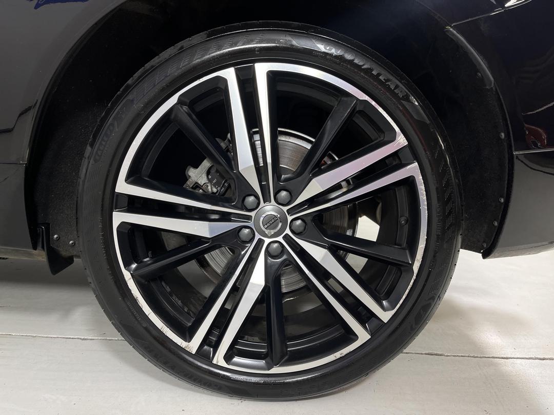 Photo '11' of Volvo XC60