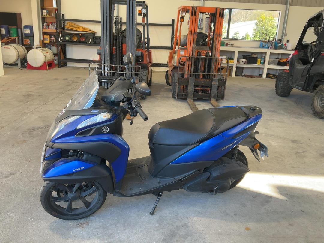 Photo '4' of Yamaha MW 150AG