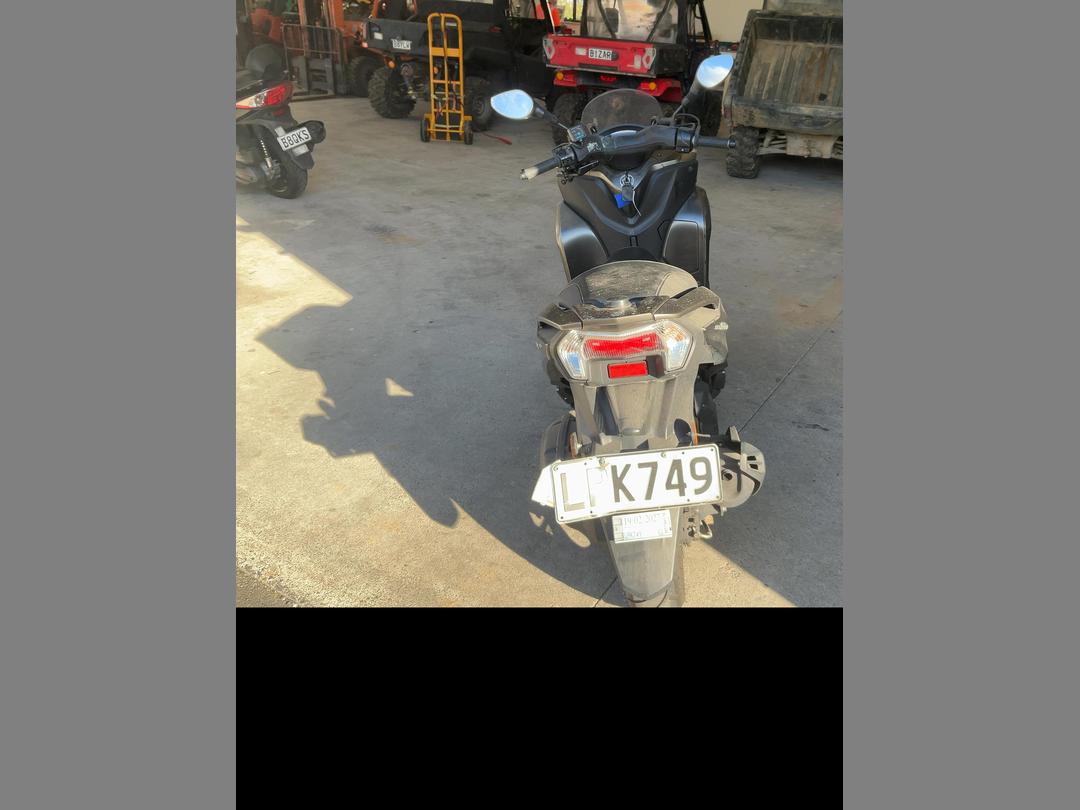 Photo '6' of Yamaha MW 150AG
