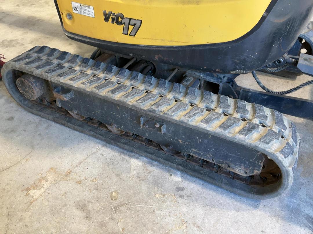 Photo '21' of Yanmar Vi017 Excavator